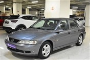 Opel Vectra 1.6 COMFORT