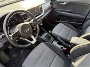 Kia STONIC 1.2 COOL