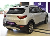 Kia STONIC 1.4 MPI Business