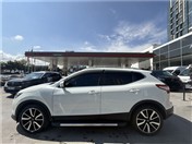 Nissan Qashqai 1.6 dCi Black Edition Stop-Start Xtronic