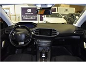 Peugeot 308 1.2 PureTech Style Tech EAT8