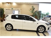 Peugeot 308 1.2 PureTech Style Tech EAT8